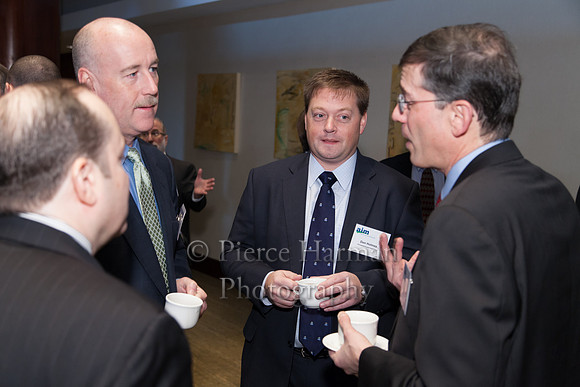 AIM Economic Panel 2013-52