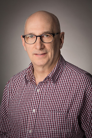Abbvie Group 5 Headshots-9210