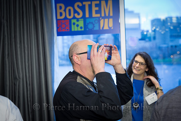 UW_STEM-9633