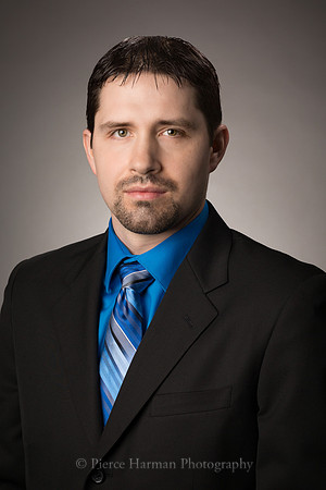 Abbvie Group 5 Headshots-9170