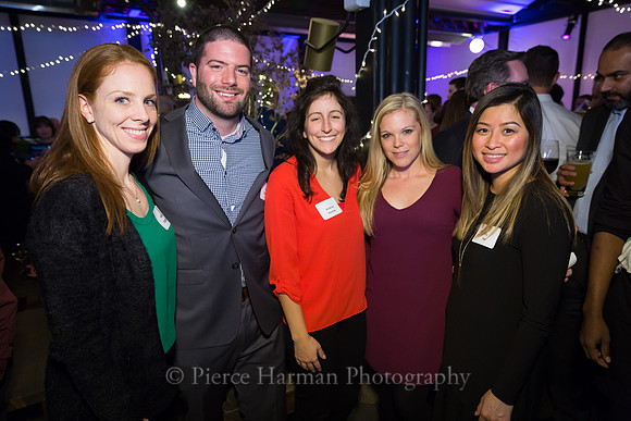 UC Xmas17-3426