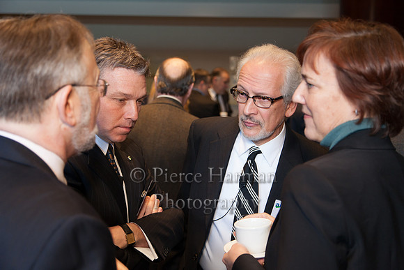 AIM Economic Panel 2013-42