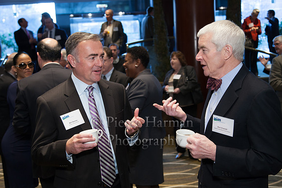 AIM Economic Panel 2013-37
