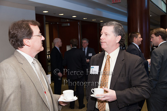 AIM Economic Panel 2013-10
