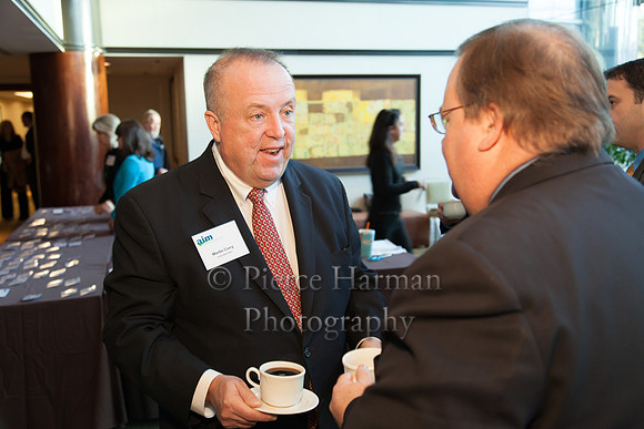 AIM Economic Panel 2013-28