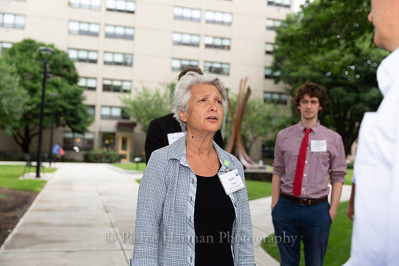 UW_Fenway CDC-8745